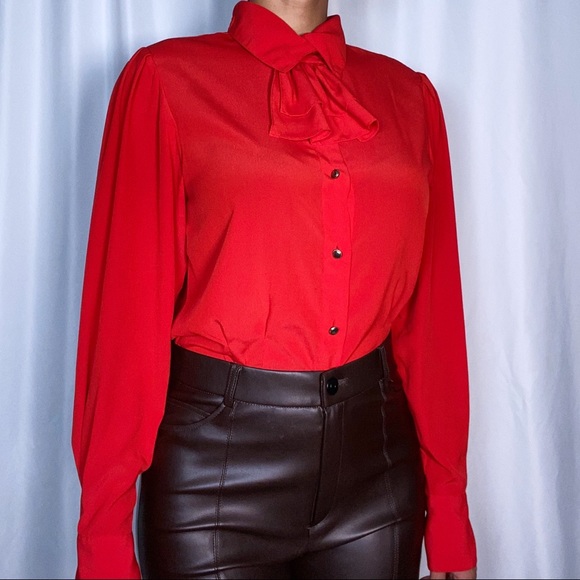 Vintage Tops - Vintage Chaus Top (size 10, fits like a medium)